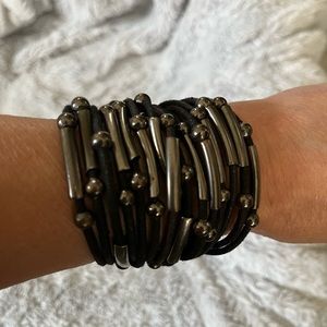 Leather and metal bracelet